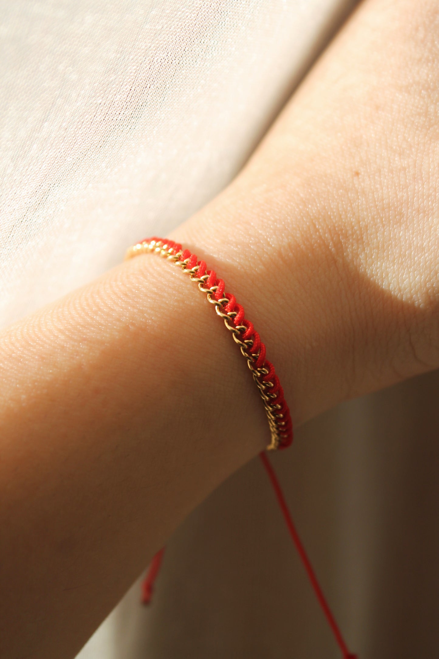 PULSERA DEL HILO ROJO